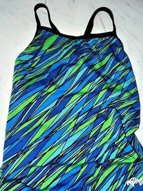 Dolphin Women's One-Piece Swimsuit Blue & Green Size 32